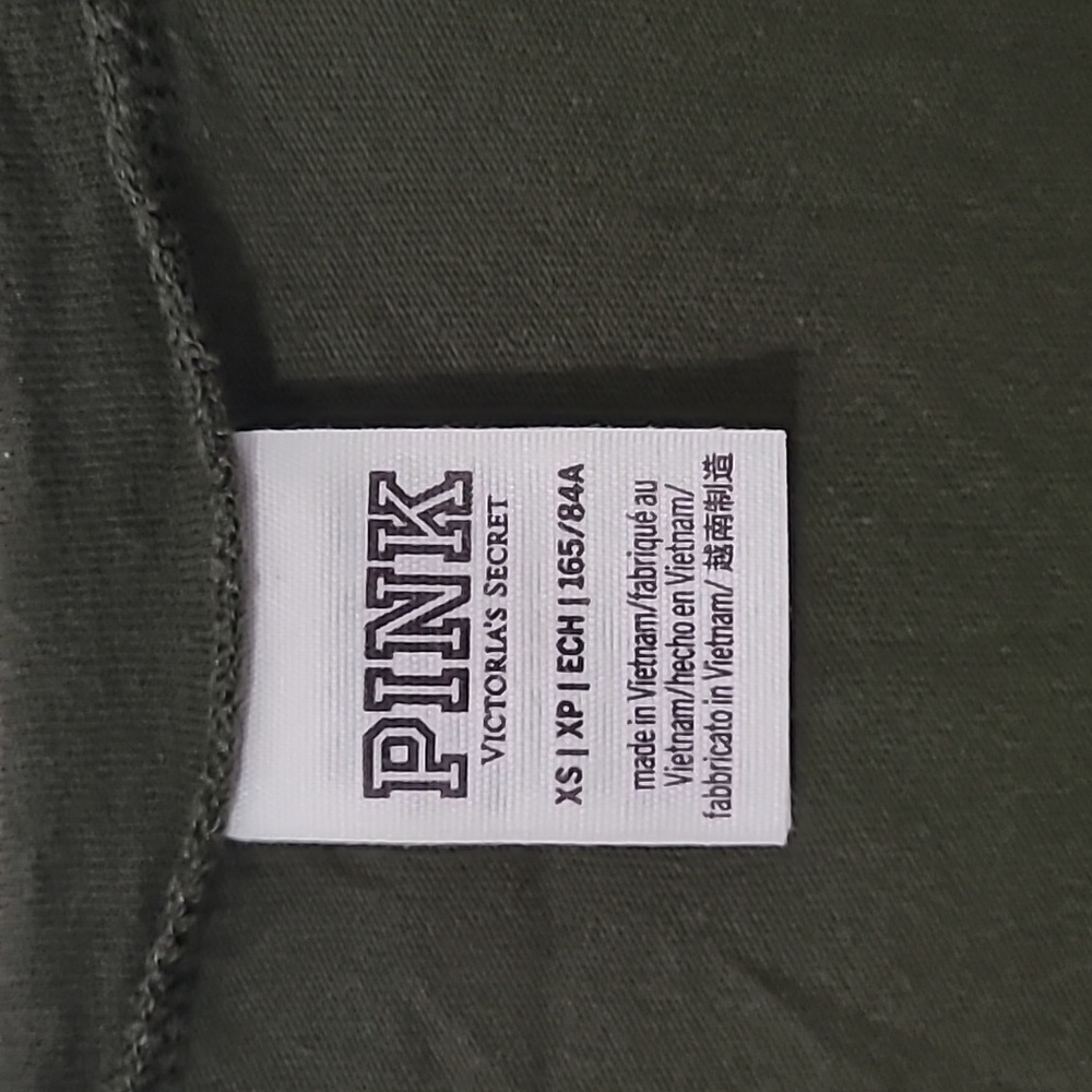 PINK V-Neck Tee Hunter Green - Picture 3 of 7
